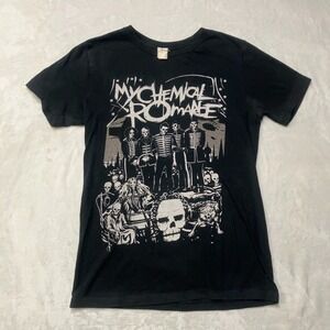 Vintage My Chemical Romance T-Shirt Womens S Welcome to the Black Parade Emo Tee